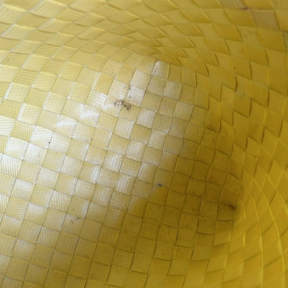 Beautiful yellow bag - Picture 5 of 12